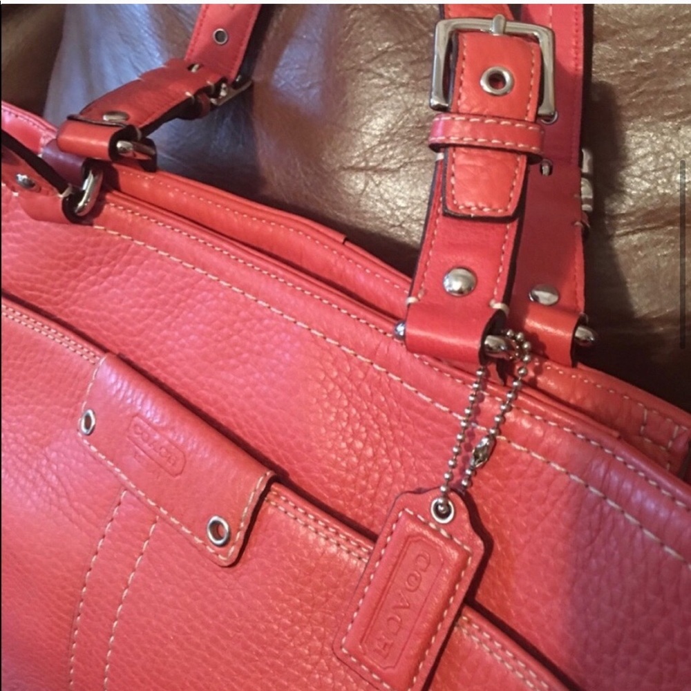 Coach Tote - Picture 3 of 7